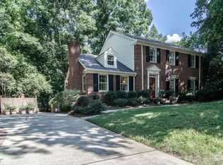 533 Walnut Point Dr, Matthews, NC 28105