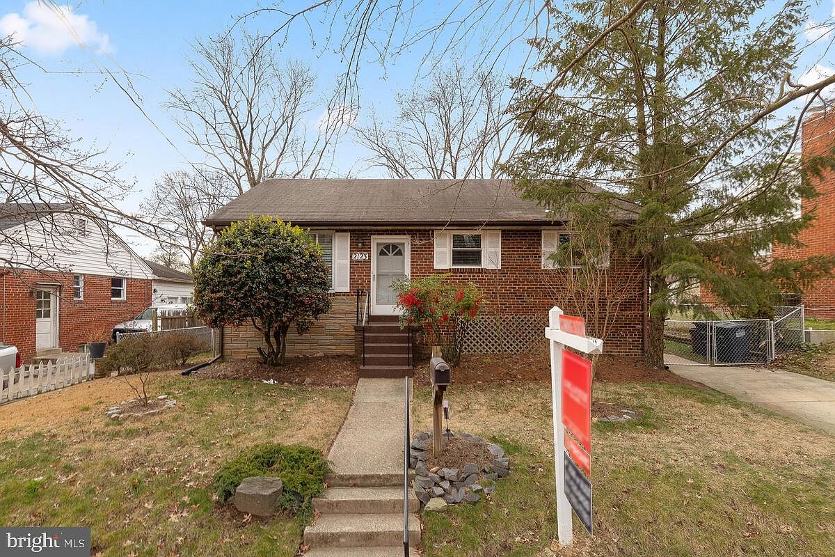 2123 Saranac St, Hyattsville, MD 20783 | Zillow