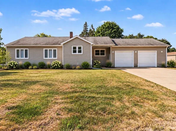 509 N Delia St, Ludington, MI 49431