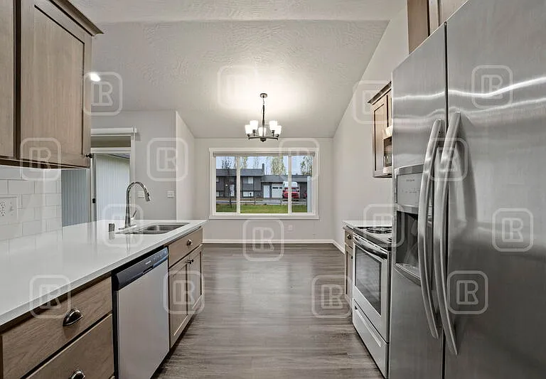 17020 E Knox Ln — Photo 15