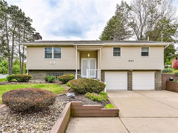 621 Sandy Hill Rd, Irwin, PA 15642