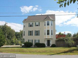 8261 Electric Ave, Vienna, VA 22182