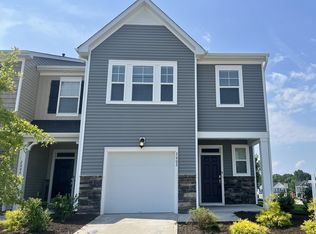 2002 Strickland Oak Way, Durham, NC 27703