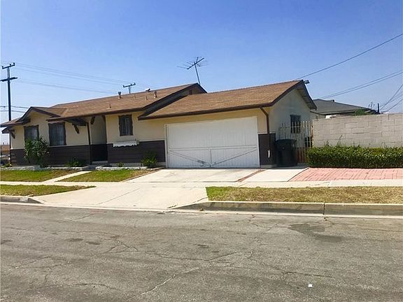 2nd image of 15615 S Lorella Ave