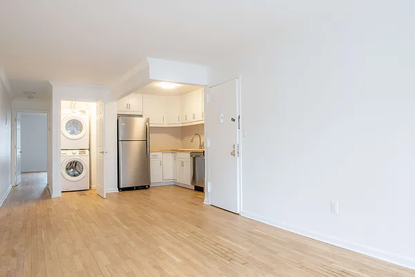 Rented by Owner | media 11