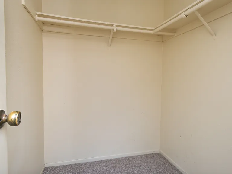 14108 Clarkdale Ave — Photo 13