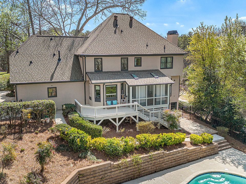 1st image of 225 Shadow Ledge Ln