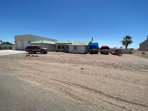 3rd image of 751 Delta Dr