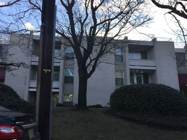 462 River Rd APT F, Nutley, NJ 07110