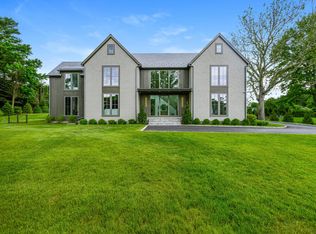 28A Old Farm Rd, Darien, CT 06820