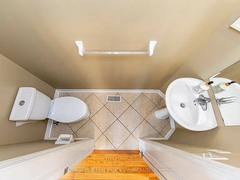 9 Barnstone Dr — Photo 20