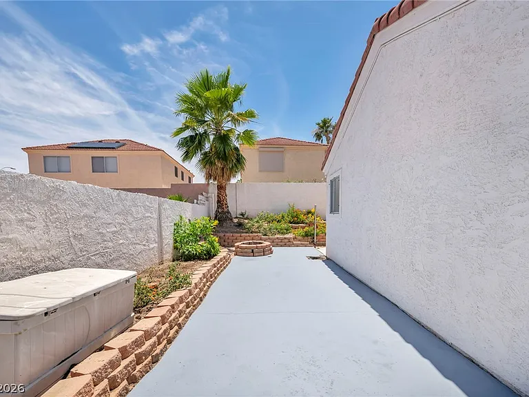 3000 Blue Fin Cir — Photo 51