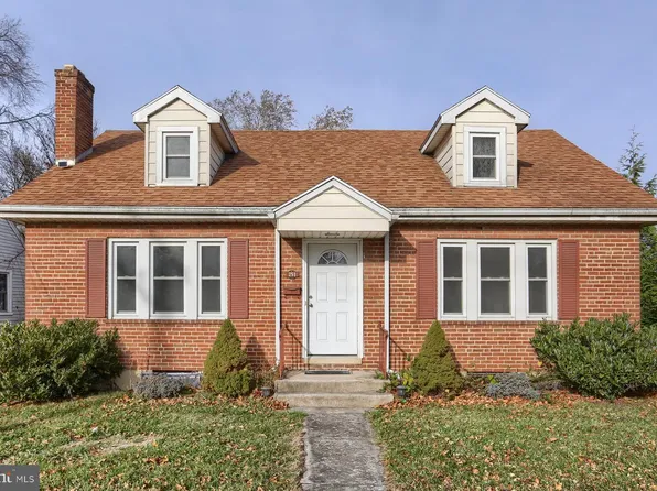 251 E Pomfret St, Carlisle, PA 17013