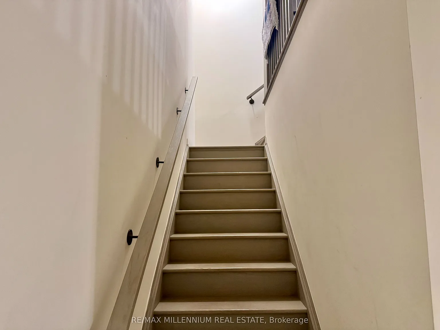 3 bed, $3,300 — Photo 3