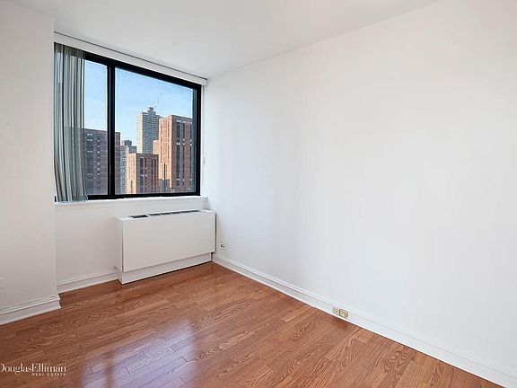 4th image of 245 E 93rd St APT 26C