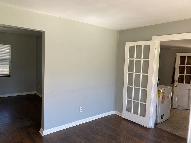 10 Ivanhoe Ave — Photo 5