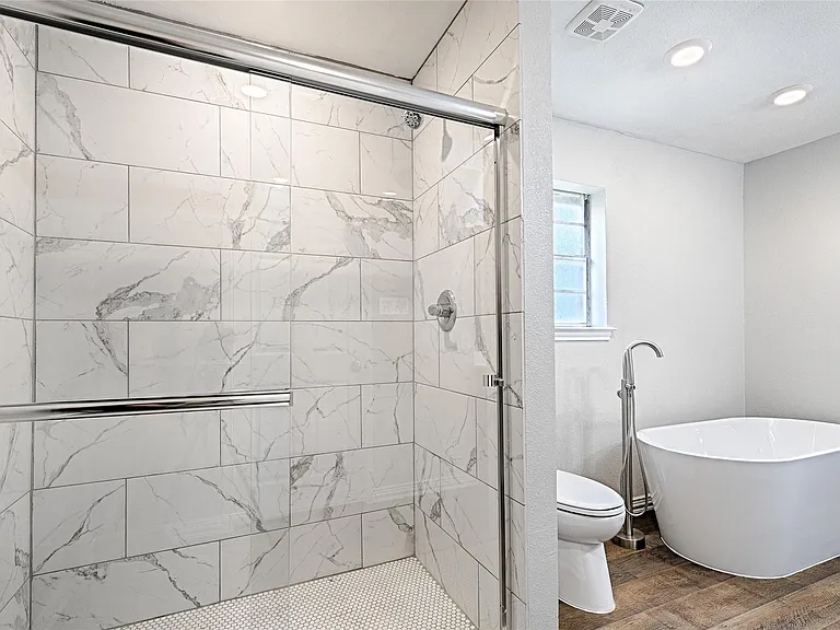 2639 Forest Grove Dr — Photo 6