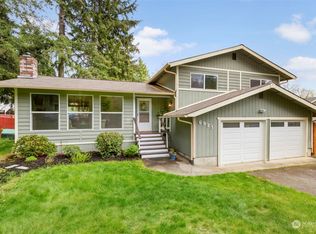 6921 Crest Dr SE, Pt Orchard, WA 98367