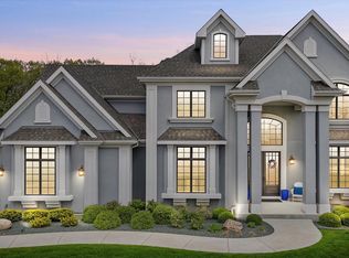 13720 Calla Lily Ln, Brookfield, WI 53005