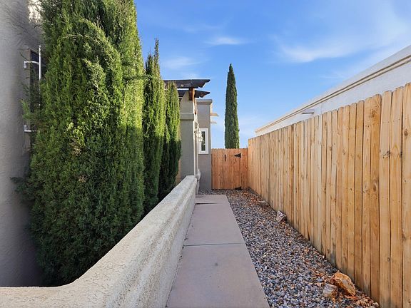 5th image of 6856 Kelly Ann Rd NE