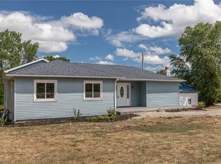 5023 S Ridge Rd, Madison, OH 44057