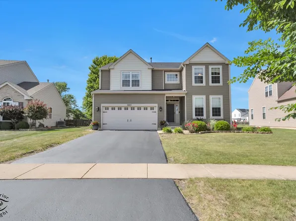 7403 Kenicott Ln, Plainfield, IL 60586