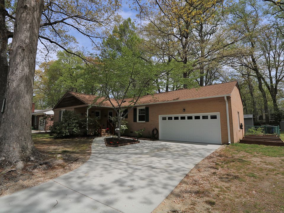 1st image of 886 Catalina Dr