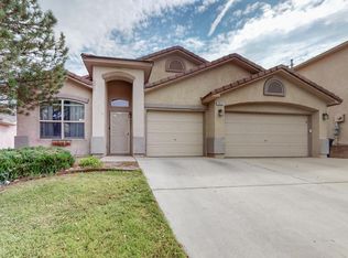 10512 Bitter Creek Dr NW, Albuquerque, NM 87114