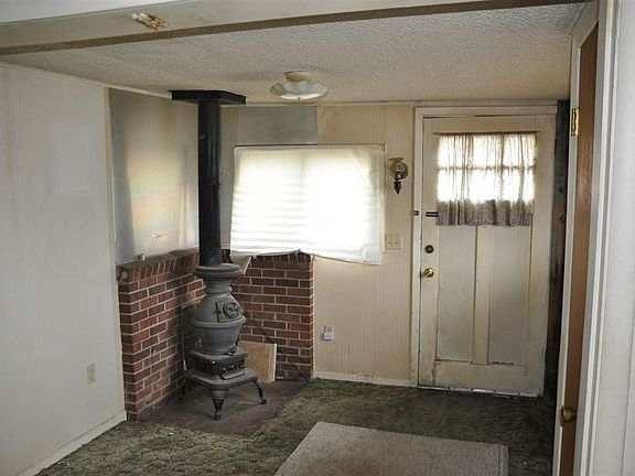 5th image of 259 W Harney St