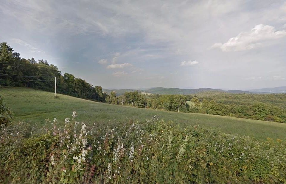 1st image of 3058 GARLAND HILL Road