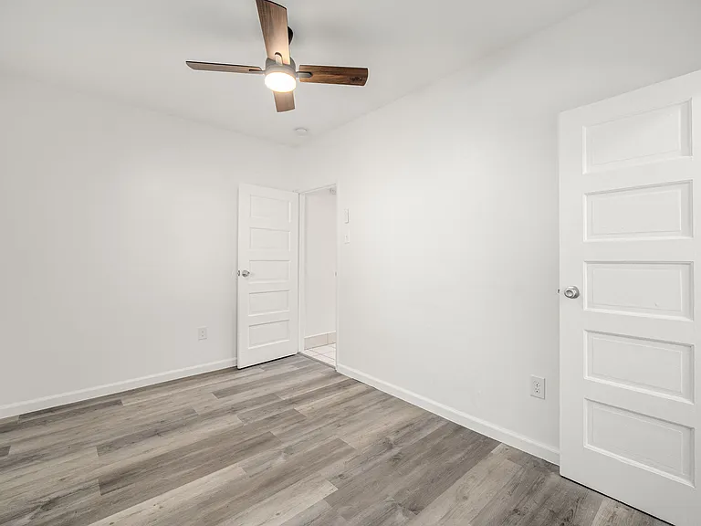 3258 Gleason Ave #3258 — Photo 12