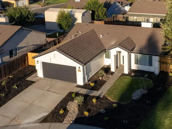 853 Labrador Ct, Galt, CA 95632