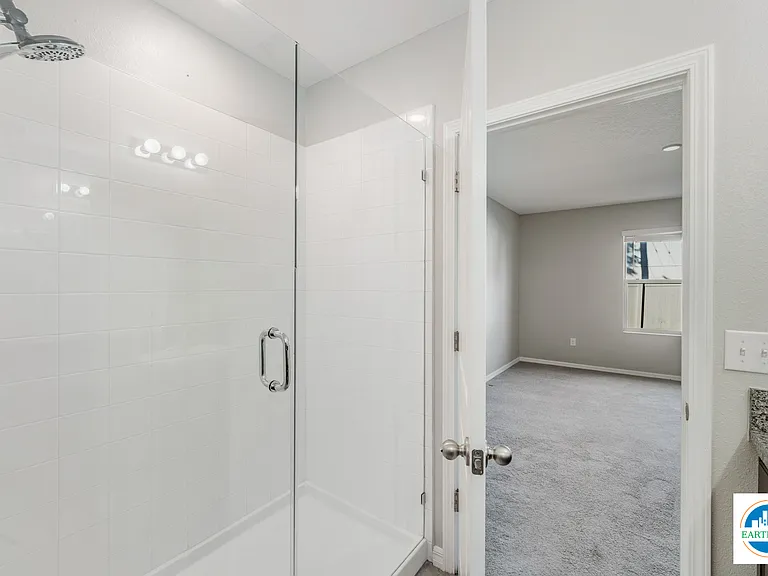 10201 Boggy Moss Dr — Photo 24