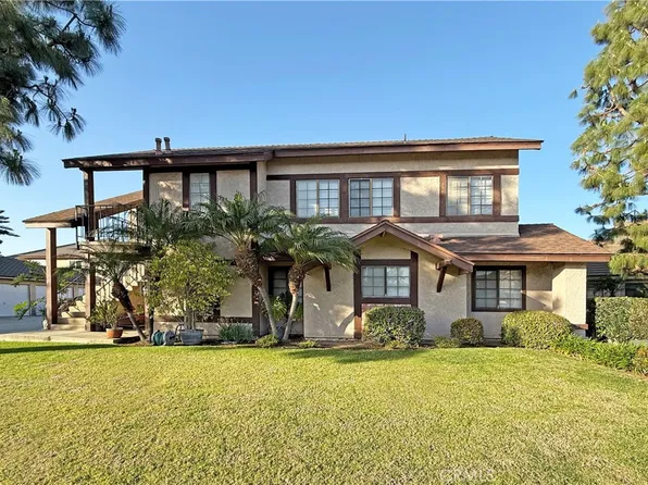 4881 Vista Dr, Huntington Beach, CA 92649