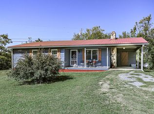 40 Townsend Rd, Talking Rock, GA 30175