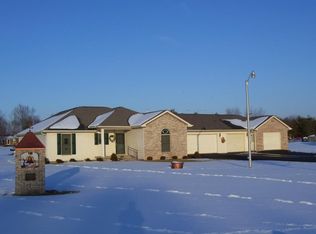 5280 N Camelot Way, North Vernon, IN 47265