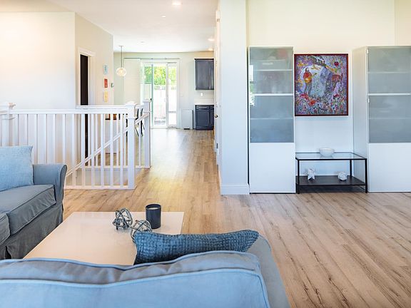 3rd image of 616 Jade Street