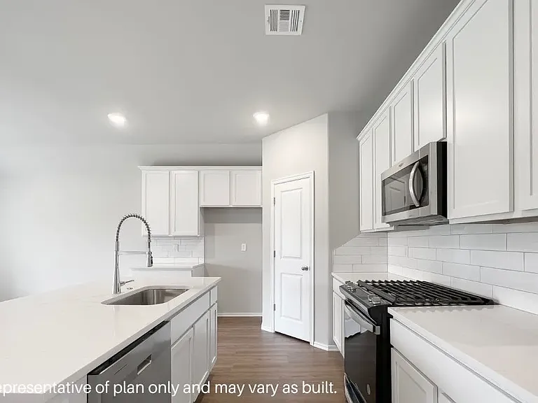 5549 Tracy Ln — Photo 6
