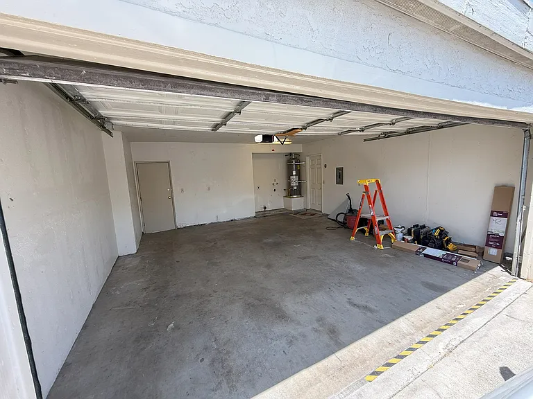 3821 Monteview Dr — Photo 19