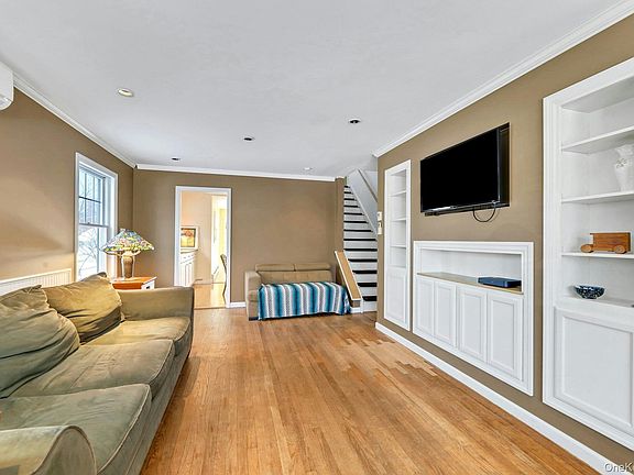 5th image of 17 Klein Avenue