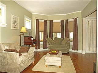 1st image of 520 S Harvey Ave