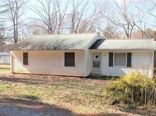 174 Ernest Cook Rd, Lexington, NC 27295