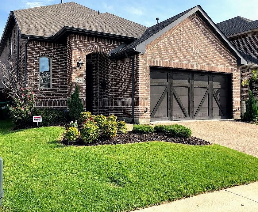 1st image of 424 Wiltshire Blvd