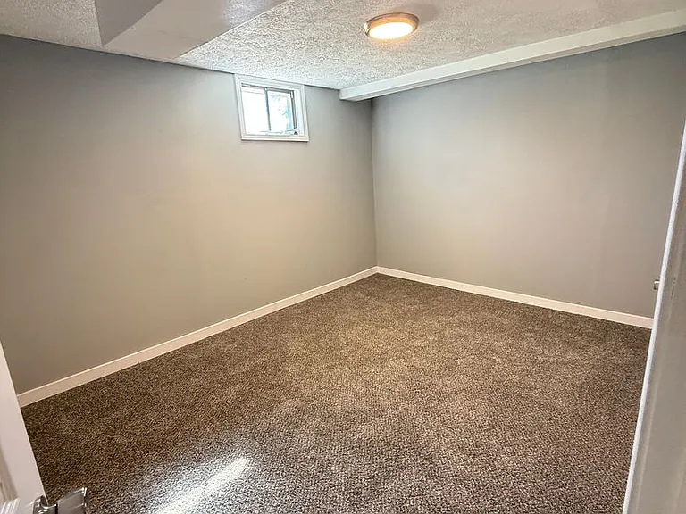 1453 S Fort Ave — Photo 29