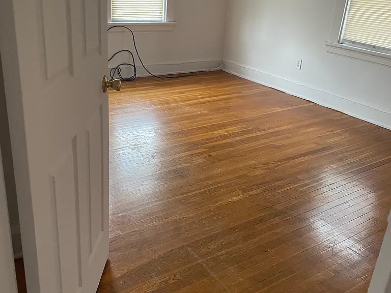 4574 Innes Ave — Photo 6