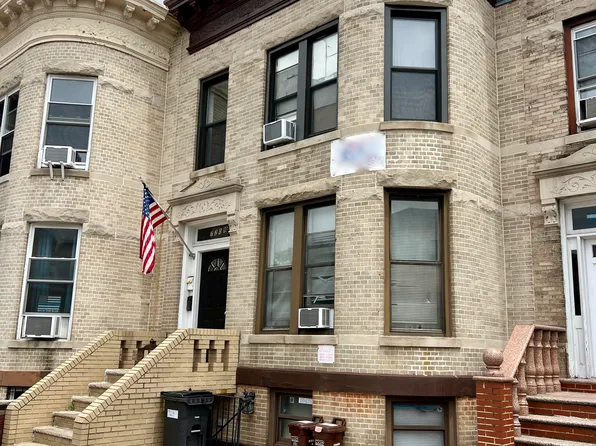 7209 6th Avenue image 1 of 3