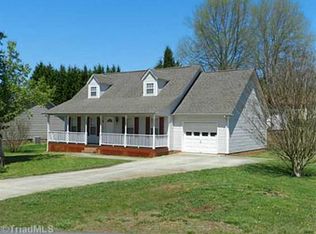 3869 Crusade Dr, Winston Salem, NC 27101