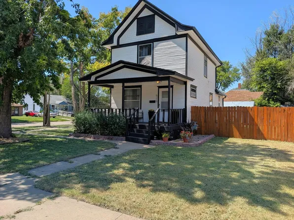 520 S 10th St, Salina, KS 67401