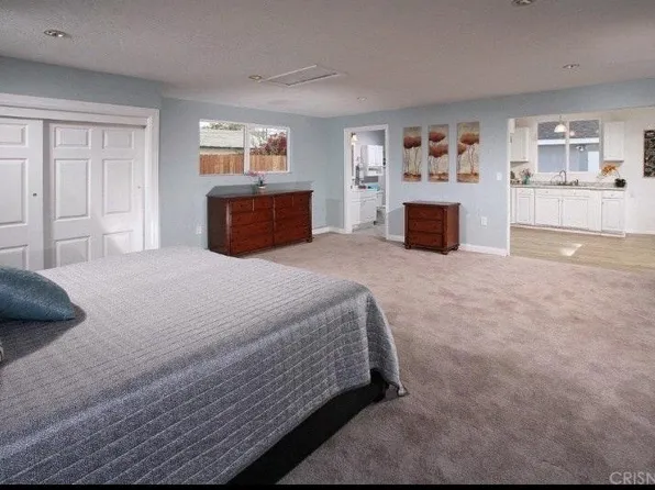 8835 Balboa Blvd, Northridge, CA 91325