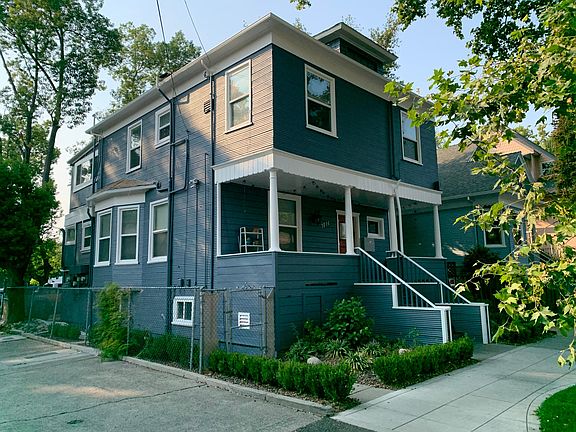 2nd image of 1014 23rd St #3